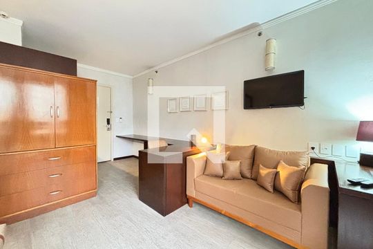 Studio de kitnet/studio à venda com 1 quarto, 33m² em Cidade Jardim, São Paulo