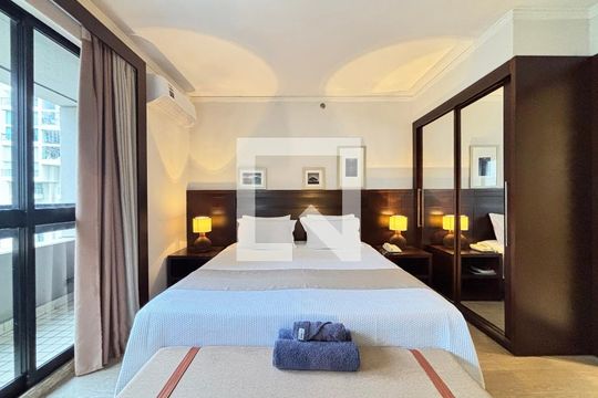 Studio de kitnet/studio à venda com 1 quarto, 33m² em Cidade Jardim, São Paulo