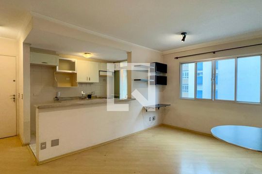 Sala de apartamento para alugar com 2 quartos, 59m² em Sumaré, São Paulo