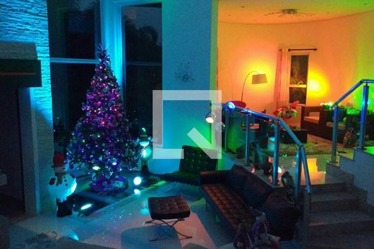 Sala de casa para alugar com 4 quartos, 800m² em Residencial San Diego (Paysage Noble), Cotia