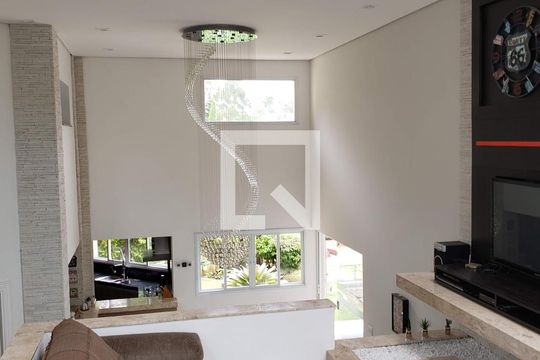 Sala de casa para alugar com 4 quartos, 800m² em Residencial San Diego (Paysage Noble), Cotia
