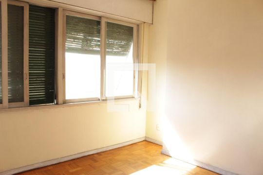 Quarto de apartamento para alugar com 2 quartos, 120m² em Campos Elíseos, São Paulo