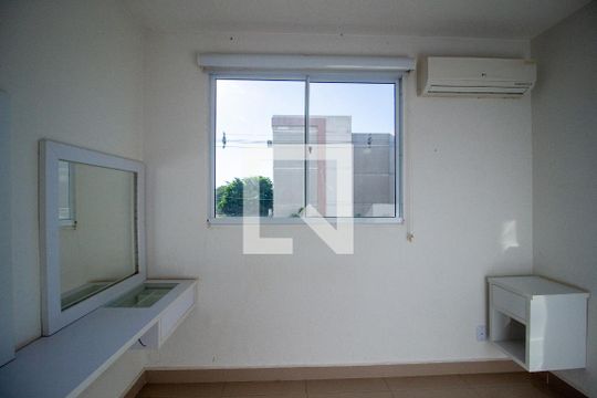 Quarto 2 de apartamento para alugar com 2 quartos, 43m² em Caguassu, Sorocaba