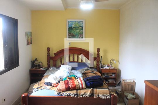 Suíte de casa à venda com 4 quartos, 600m² em Osvaldo Cruz, São Caetano do Sul
