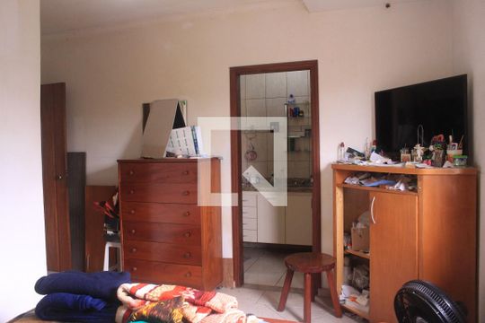 Suíte de casa à venda com 4 quartos, 600m² em Osvaldo Cruz, São Caetano do Sul