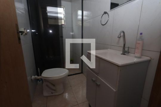 Banheiro de casa para alugar com 1 quarto, 40m² em Jardim Novo Carrao, São Paulo