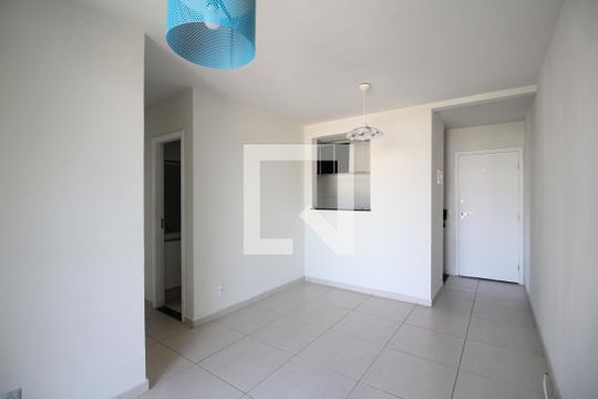 Apartamento à venda com 3 quartos, 57m² em Taquara, Rio de Janeiro