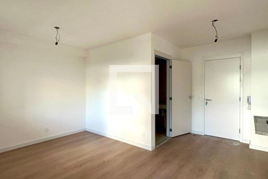 Studio de kitnet/studio para alugar com 1 quarto, 31m² em Pinheiros, São Paulo