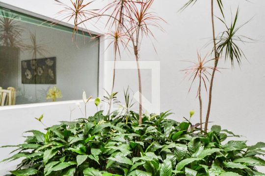 Corredor de casa à venda com 2 quartos, 253m² em Utinga, Santo André