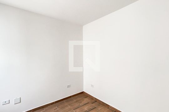 Quarto 2 de apartamento à venda com 2 quartos, 45m² em Jardim Eliane, São Paulo