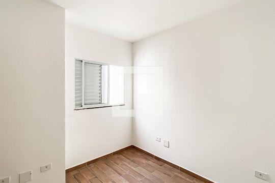 Quarto 2 de apartamento à venda com 2 quartos, 45m² em Jardim Eliane, São Paulo