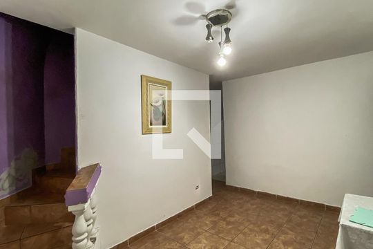 Sala  de casa à venda com 2 quartos, 360m² em Parque Boturussu, São Paulo