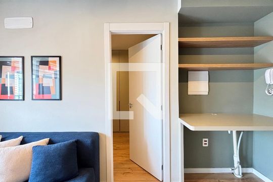 Sala/Cozinha de apartamento para alugar com 1 quarto, 26m² em Vila Olímpia, São Paulo