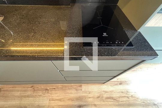 Sala/Cozinha de apartamento para alugar com 1 quarto, 26m² em Vila Olímpia, São Paulo