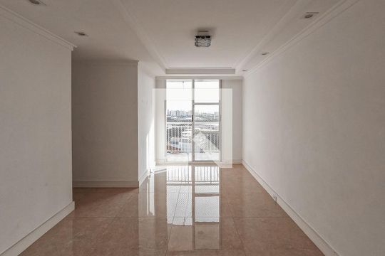 Apartamento à venda com 3 quartos, 62m² em Jardim Belaura, São Paulo
