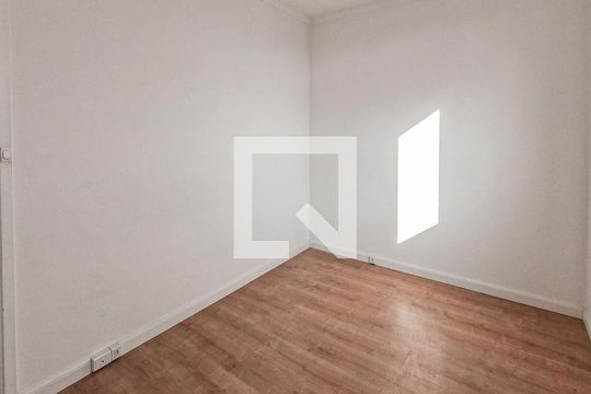 Apartamento à venda com 3 quartos, 62m² em Jardim Belaura, São Paulo