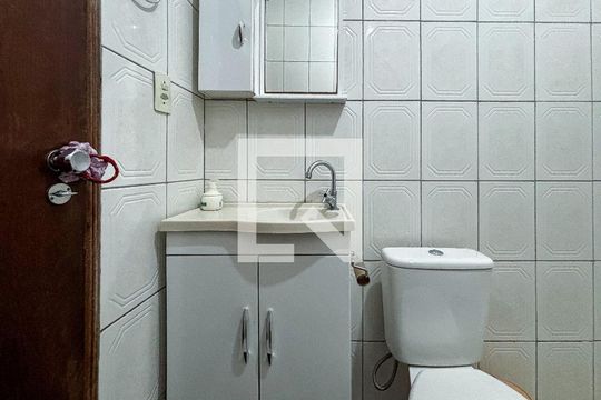 Casa à venda com 2 quartos, 250m² em Vila Guaraciaba, Santo André