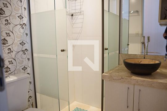 Lavabo de apartamento à venda com 3 quartos, 68m² em Gopouva, Guarulhos