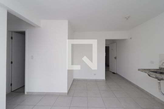 Sala/Cozinha de apartamento para alugar com 2 quartos, 39m² em Itaquera, São Paulo