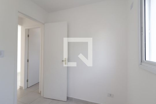 Quarto 1 de apartamento para alugar com 2 quartos, 39m² em Itaquera, São Paulo
