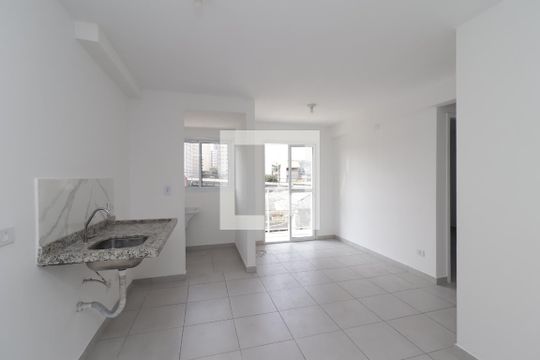 Sala/Cozinha de apartamento para alugar com 2 quartos, 39m² em Itaquera, São Paulo