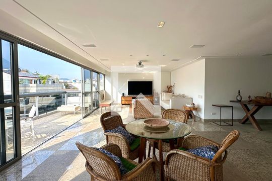 Apartamento à venda com 4 quartos, 659m² em Ipanema, Rio de Janeiro