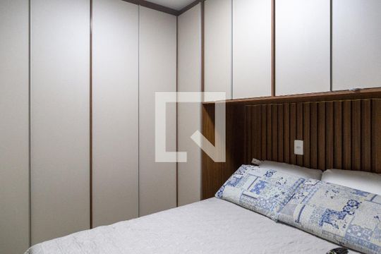 Quarto 2 de apartamento para alugar com 2 quartos, 36m² em Vila das Bandeiras, Guarulhos