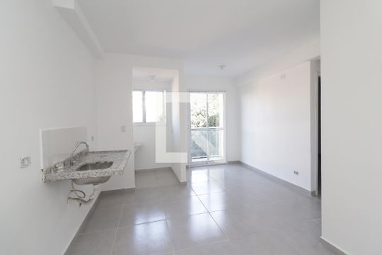 Sala/Cozinha de apartamento para alugar com 2 quartos, 39m² em Itaquera, São Paulo