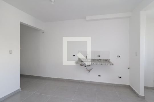 Sala/Cozinha de apartamento para alugar com 2 quartos, 39m² em Itaquera, São Paulo