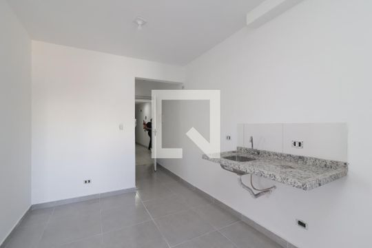 Apartamento para alugar com 2 quartos, 39m² em Itaquera, São Paulo