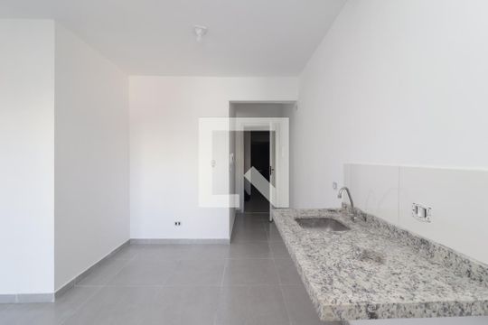 Sala/Cozinha de apartamento para alugar com 2 quartos, 39m² em Itaquera, São Paulo