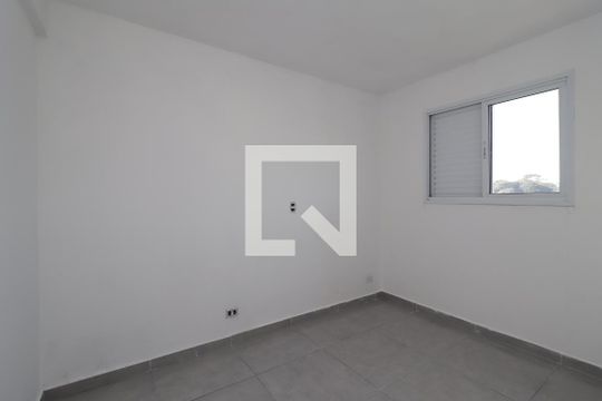 Quarto 1 de apartamento para alugar com 2 quartos, 37m² em Itaquera, São Paulo