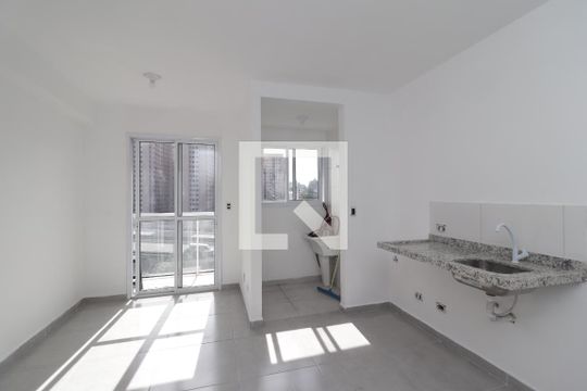 Sala/Cozinha de apartamento à venda com 2 quartos, 37m² em Itaquera, São Paulo