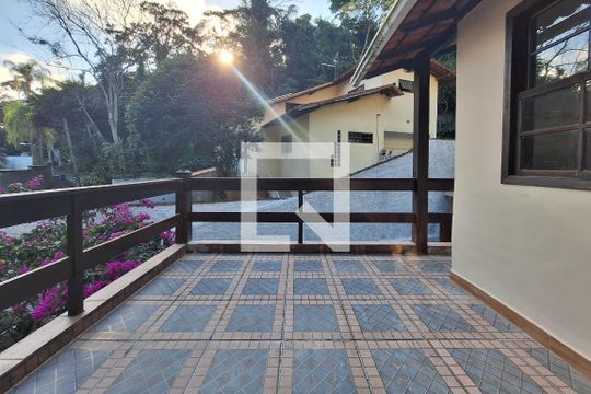 Varanda da Sala de casa de condomínio à venda com 3 quartos, 258m² em Santa Barbara, Niterói