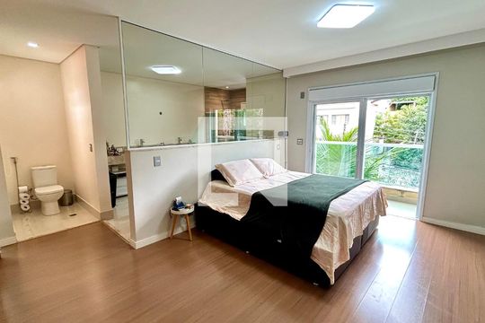 Quarto Suíte 1 de casa à venda com 3 quartos, 240m² em Vila Moreira, Guarulhos