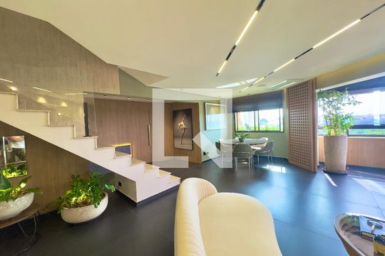 Sala 1 de apartamento à venda com 5 quartos, 360m² em Centro, Guarulhos