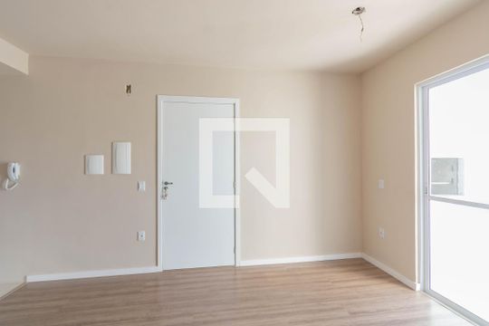 Apartamento à venda com 2 quartos, 42m² em Olaria, Canoas