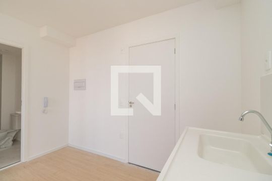 Sala/Cozinha de apartamento para alugar com 2 quartos, 28m² em Jardim Imperador (zona Leste), São Paulo