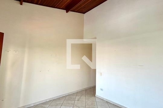 Quarto Suíte de casa para alugar com 3 quartos, 174m² em Vila Rio de Janeiro, Guarulhos