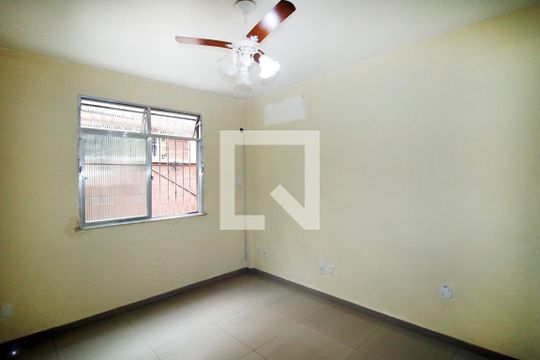 Apartamento à venda com 1 quarto, 60m² em Cordovil, Rio de Janeiro