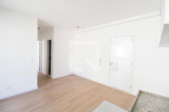 Sala/cozinha de apartamento para alugar com 1 quarto, 48m² em Jardim Esperanca, Barueri