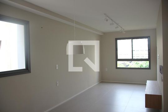 Apartamento à venda com 2 quartos, 61m² em Cerqueira César, São Paulo