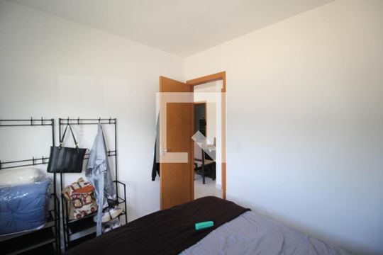 Quarto 1 de apartamento à venda com 2 quartos, 45m² em Humaitá, Porto Alegre