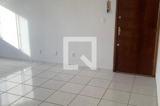 Sala de apartamento para alugar com 3 quartos, 96m² em Jardim América, Goiânia