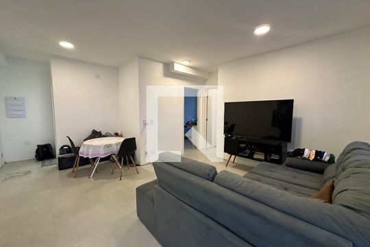 Sala de apartamento para alugar com 2 quartos, 69m² em Jardim Esperanca, Barueri