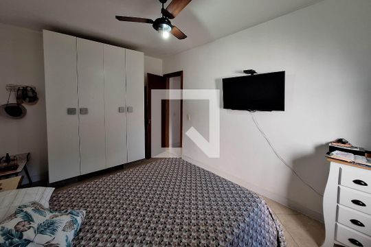 Quarto 1 de casa à venda com 2 quartos, 194m² em Itaipu, Niterói