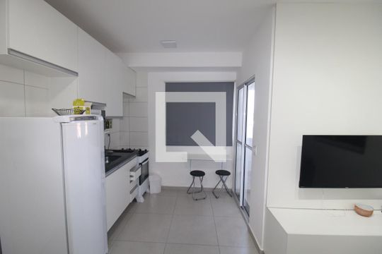 Sala / Cozinha de apartamento para alugar com 1 quarto, 38m² em Parada Inglesa, São Paulo