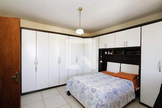 Casa à venda com 4 quartos, 530m² em Vila Ermelinda, Belo Horizonte