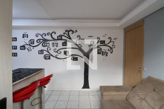 Apartamento à venda com 2 quartos, 50m² em Guajuviras, Canoas