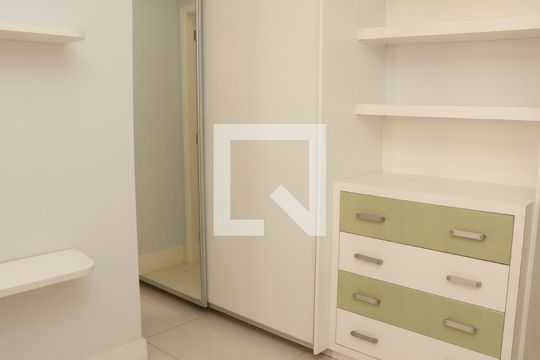 Suíte 1 de apartamento para alugar com 4 quartos, 167m² em Jardim Goiás, Goiânia